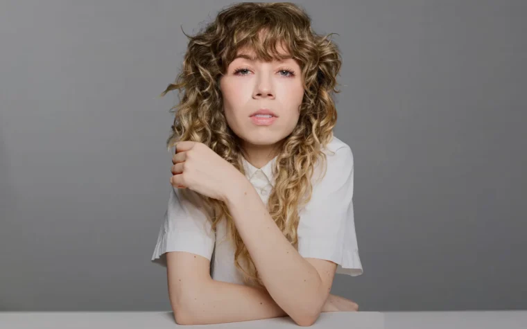 “I’m Glad My Mom Died” ดังเพราะอะไร? เมื่อ Jennette McCurdy ทำให้คนทั้งโลกเริ่มพูดเรื่องแม่ toxic แบบจริงจัง