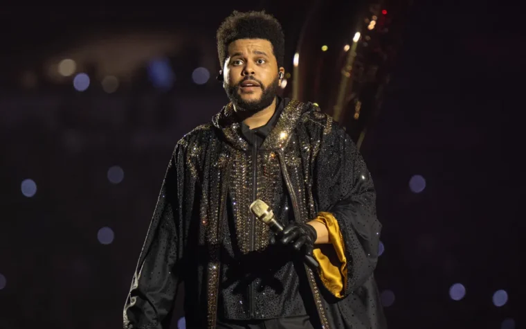 The Weeknd ทำแฟน ๆ เชื่อว่าเขากำลังเริ่มต้นยุคใหม่